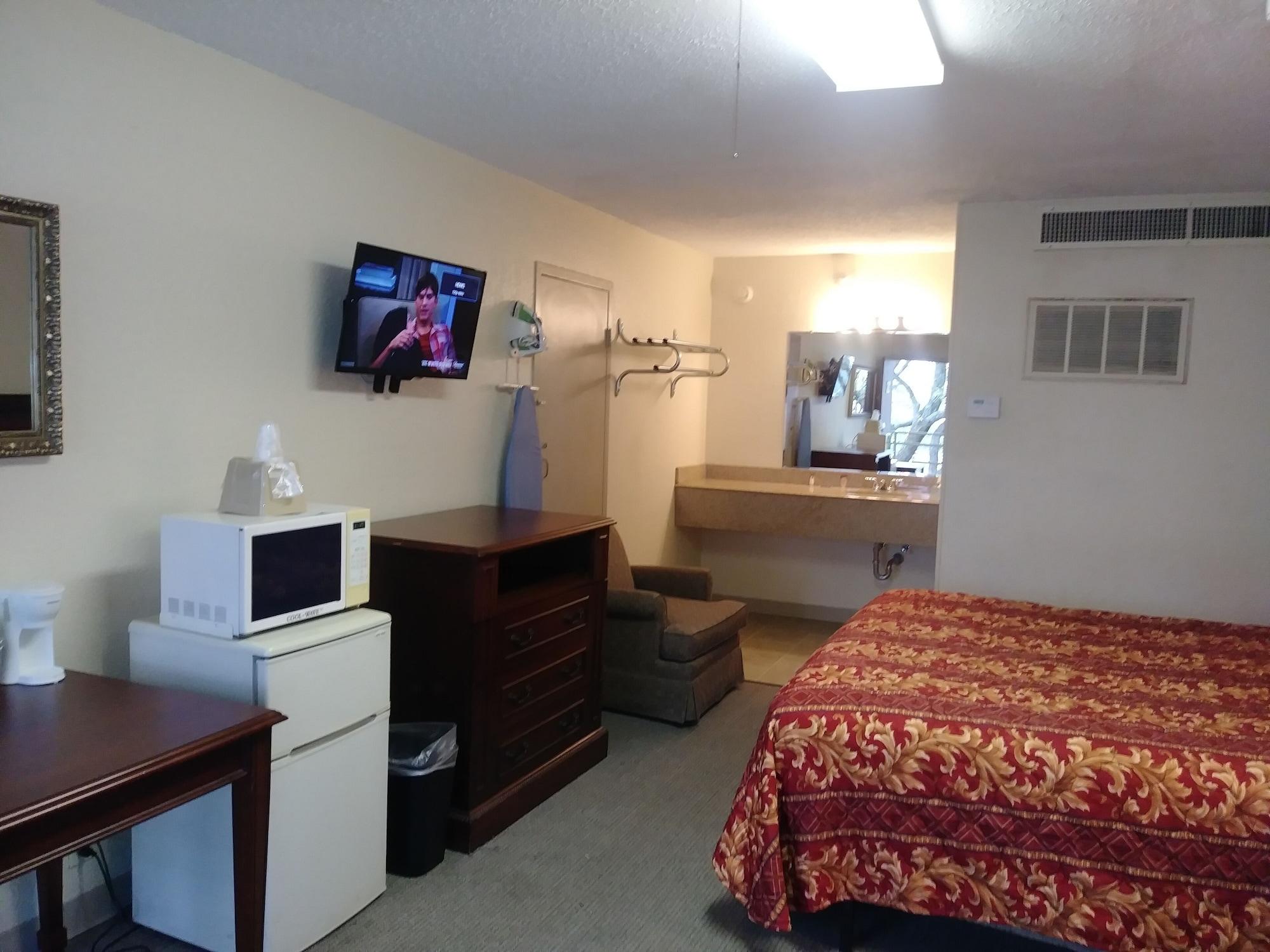 University Inn ブライアン エクステリア 写真