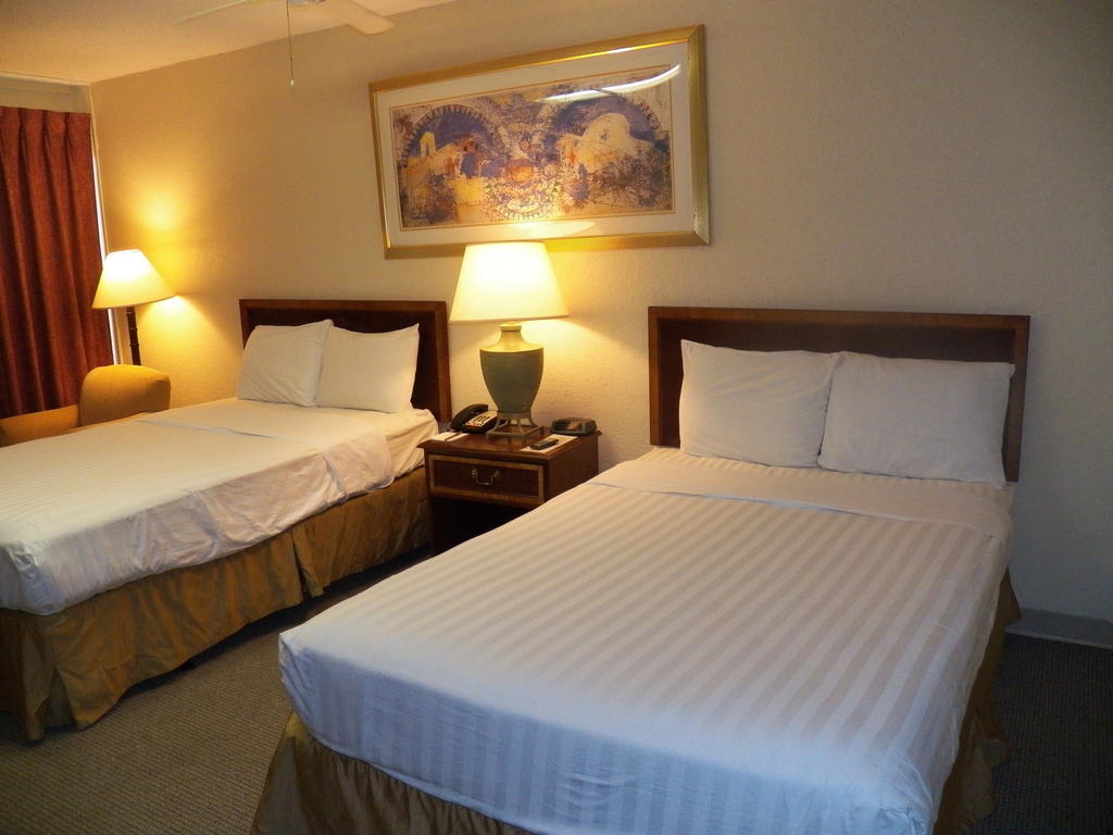 University Inn ブライアン 部屋 写真